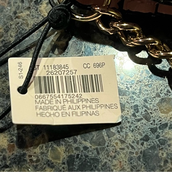 Victoria's Secret Pink Stripe Bi-Fold Wallet ID & Credit Cards Keychain NWT - Picture 3 of 5